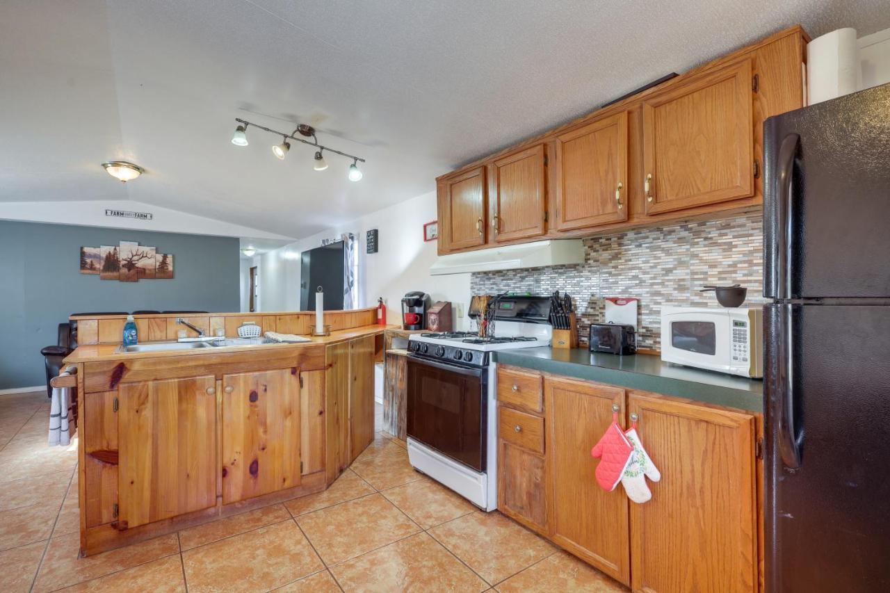 Charming Santa Rosa Home With Mountain Views And Porch Екстер'єр фото